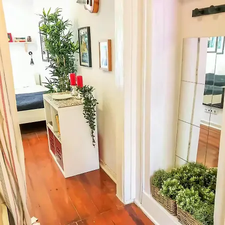 Apartament Praca Flores - Charming Typical Lizbona